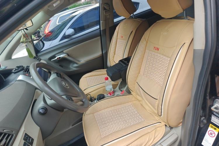 Used Toyota Verso 2014 Starlight 180E CVT Elite Edition Left Front Seat