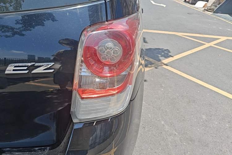 Used Toyota Verso 2014 Starlight 180E CVT Elite Edition Right Rear Taillight
