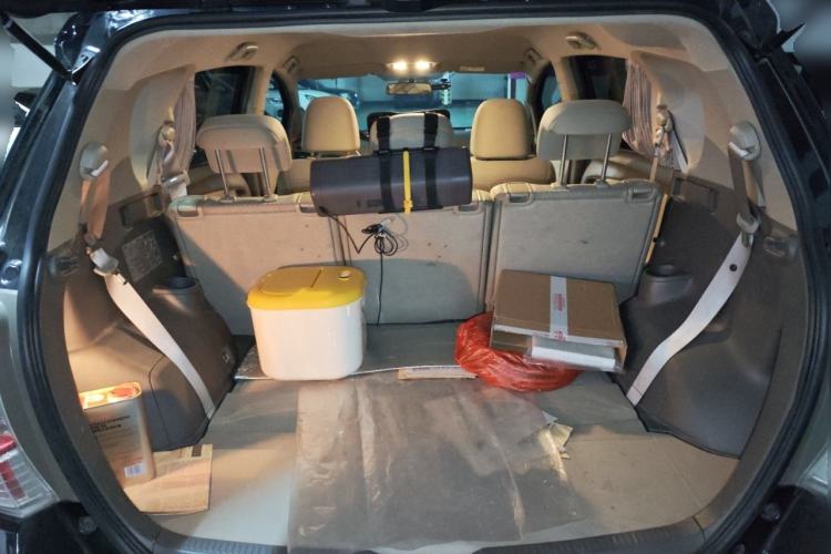 Used Toyota Verso 2014 Starlight 180E CVT Elite Multi-Function Edition Trunk