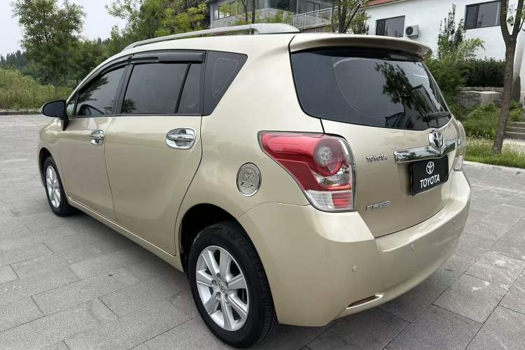 Used Toyota Verso 2014 Starlight 180G CVT Comfortable Multi-Function Edition Exterior 4