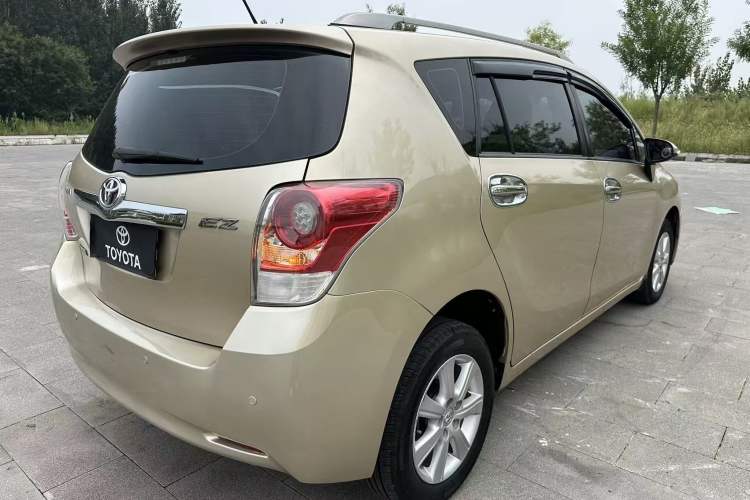 Used Toyota Verso 2014 Starlight 180G CVT Comfortable Multi-Function Edition Exterior 6