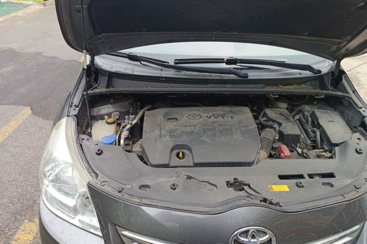 Used Toyota Verso 2014 Starlight 180E CVT Elite Edition Engine Bay Right