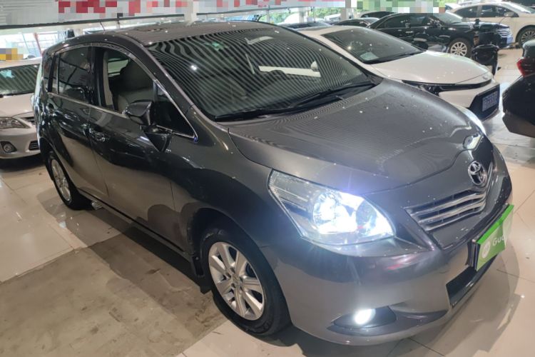 Used Toyota Verso 2014 Starlight 180G CVT Deluxe Multi-Function Edition Front Right 45 Deg