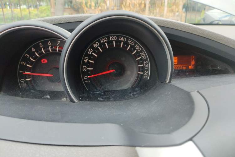 Used Toyota Verso 2014 Starlight 180G CVT Comfort Edition Instrument Cluster