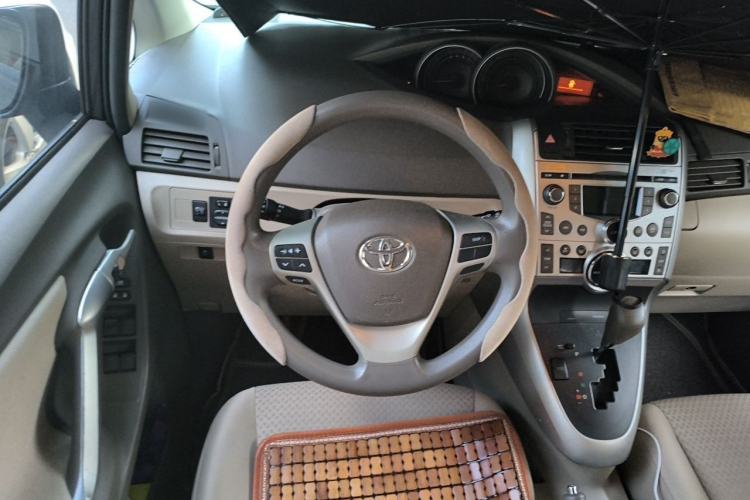 Used Toyota Verso 2014 Starlight 180G CVT Comfortable Multi-Function Edition Steering Wheel