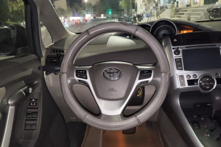 Used Toyota Verso 2014 Starlight 180G CVT Comfort Edition Steering Wheel