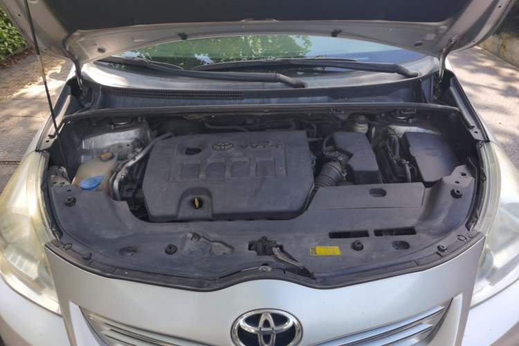 Used Toyota Verso 2014 Starlight 180G CVT Luxury Edition Engine Bay