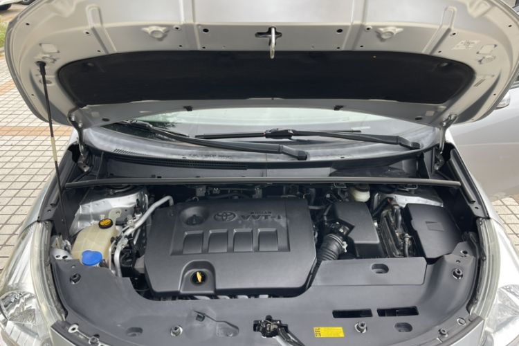 Used Toyota Verso 2014 Starlight 180E CVT Elite Edition Engine Bay