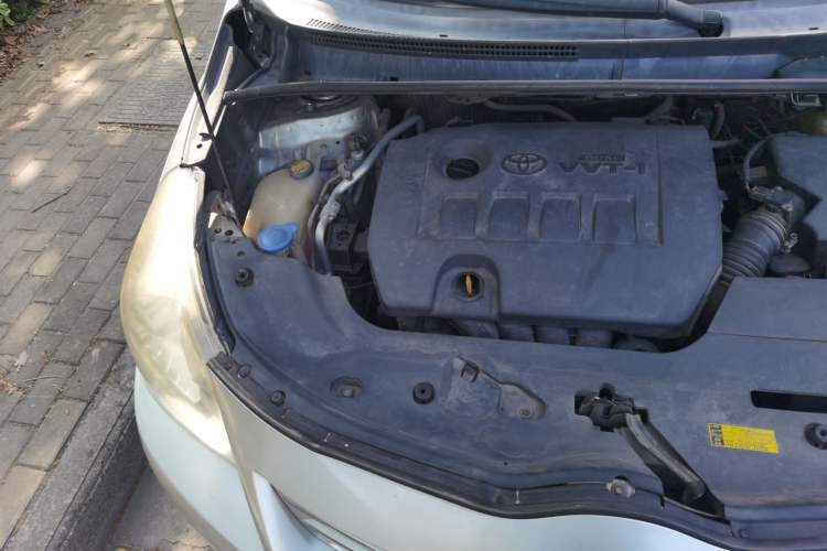 Used Toyota Verso 2014 Starlight 180G CVT Luxury Edition Engine Bay Right