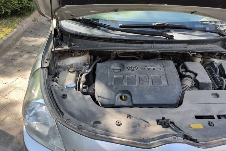 Used Toyota Verso 2014 Starlight 180E CVT Elite Edition Engine Bay Right