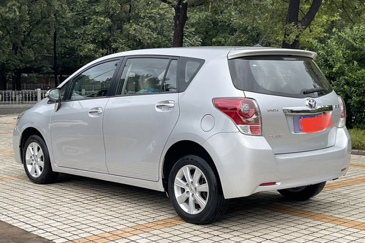 Used Toyota Verso 2014 Starlight 180E CVT Elite Edition Exterior 1