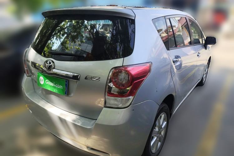 Used Toyota Verso 2014 Starlight 180E CVT Elite Edition Exterior 5