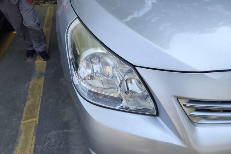 Used Toyota Verso 2014 Starlight 180E CVT Elite Edition Exterior 6