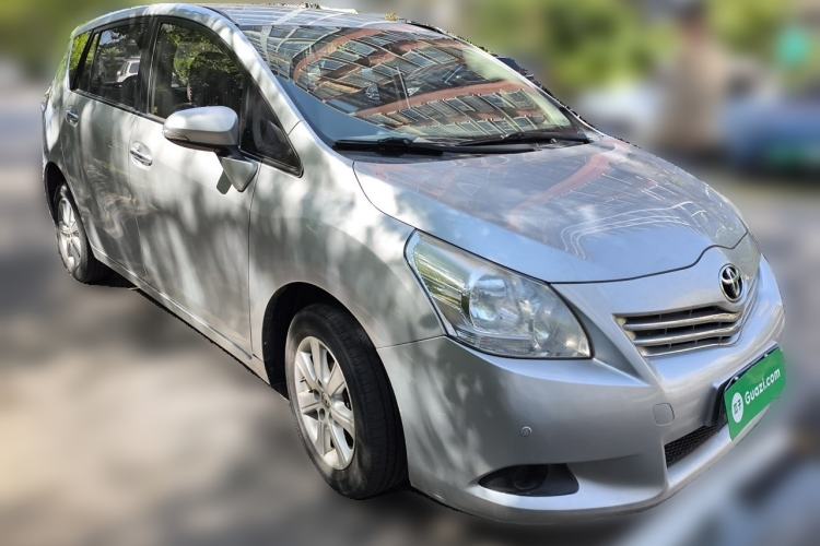Used Toyota Verso 2014 Starlight 180E CVT Elite Edition Front Right 45 Deg