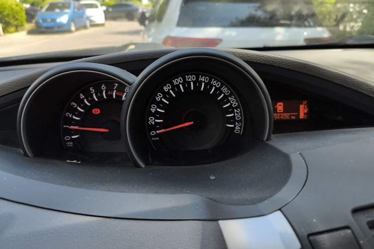 Used Toyota Verso 2014 Starlight 180E CVT Elite Edition Instrument Cluster
