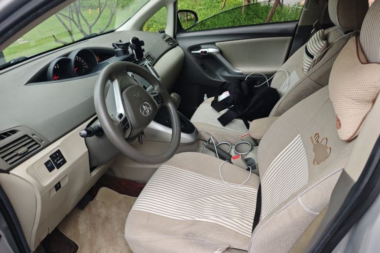 Used Toyota Verso 2014 Starlight 180E CVT Elite Multi-Function Edition Left Front Seat