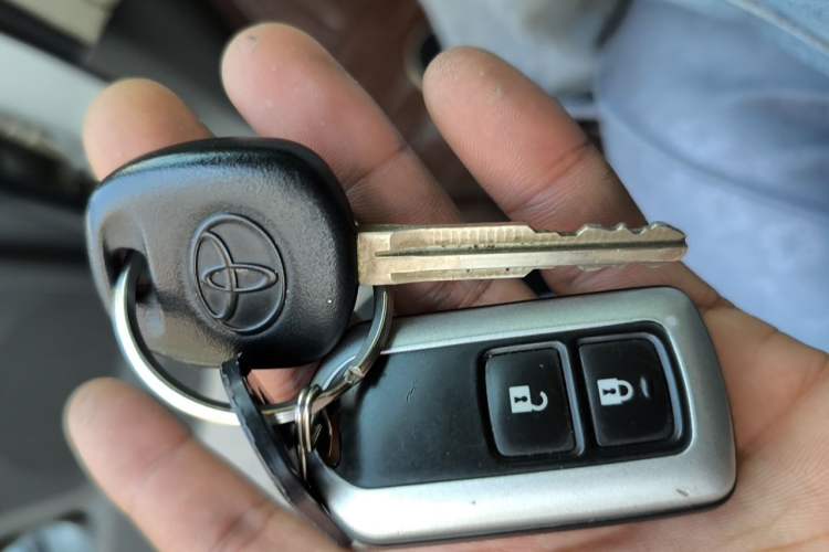 Used Toyota Verso 2014 Starlight 180E CVT Elite Edition Vehicle Key
