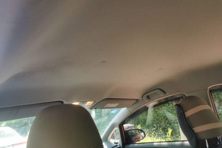 Used Toyota Verso 2014 Starlight 180E CVT Elite Edition Headliner