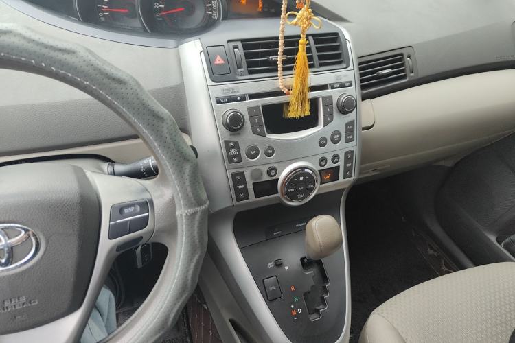 Used Toyota Verso 2014 Starlight 180G CVT Comfortable Multi-Function Edition Audio And AC Panel