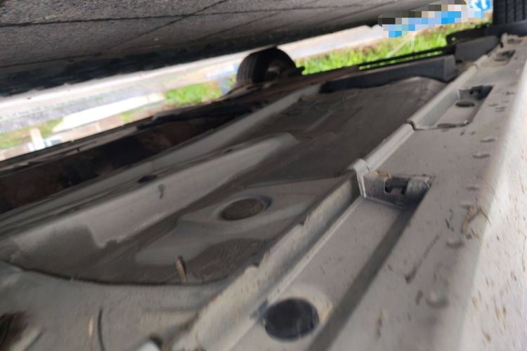 Used Toyota Verso 2014 Starlight 180E CVT Elite Edition Chassis Front Right