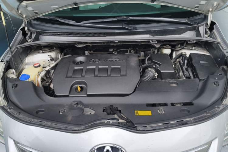 Used Toyota Verso 2014 Starlight 180E CVT Elite Edition Engine Bay