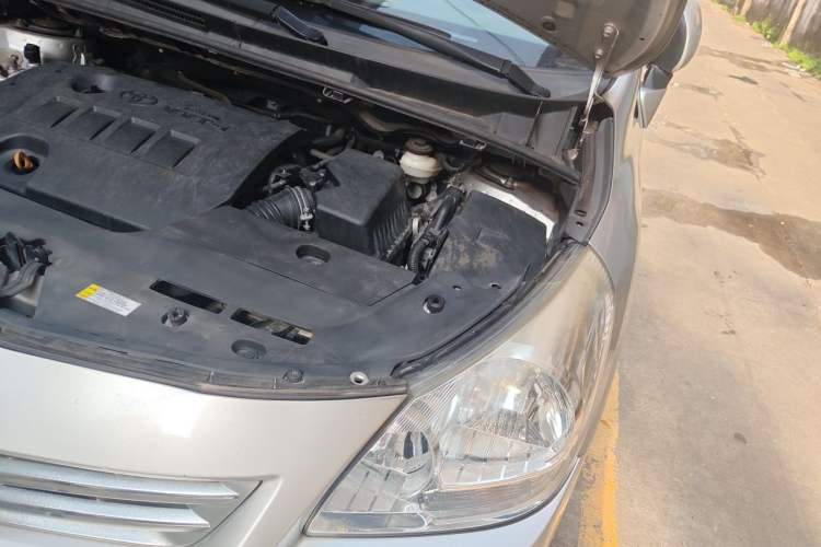 Used Toyota Verso 2014 Starlight 180E CVT Elite Edition Engine Bay Left