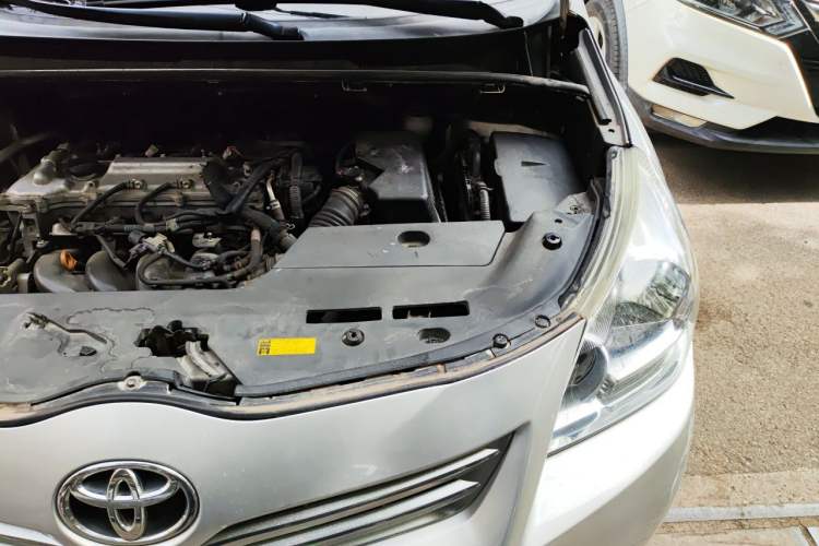 Used Toyota Verso 2014 Starlight 180E CVT Elite Edition Engine Bay Left
