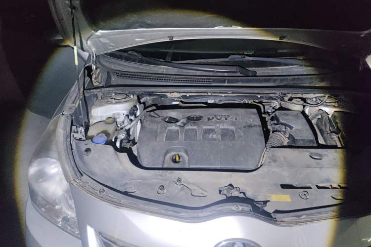 Used Toyota Verso 2014 Starlight 180E CVT Elite Edition Engine Bay Right
