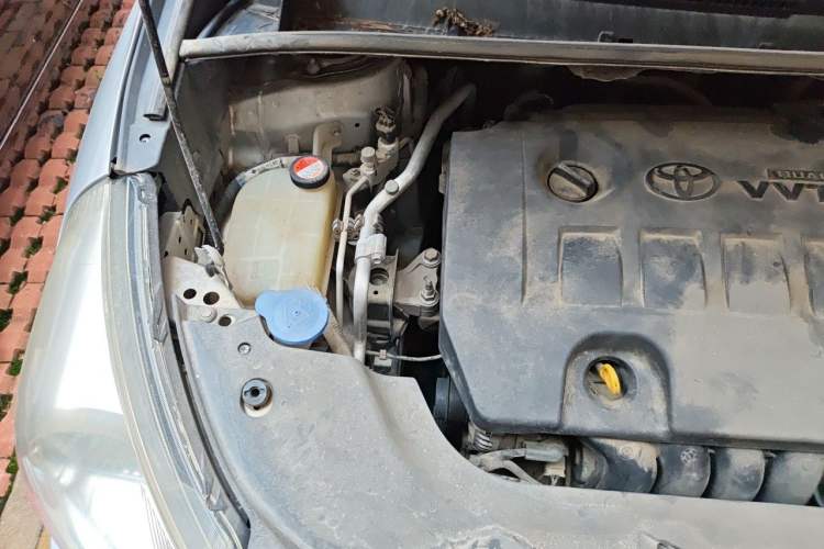 Used Toyota Verso 2014 Starlight 180E CVT Elite Multi-Function Edition Engine Bay Right