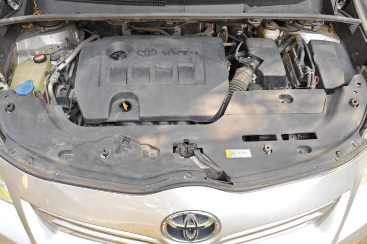 Used Toyota Verso 2014 Starlight 180E CVT Elite Edition Engine Bay