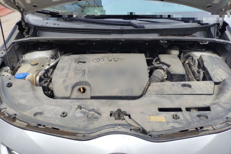 Used Toyota Verso 2014 Starlight 180E CVT Elite Edition Engine Bay