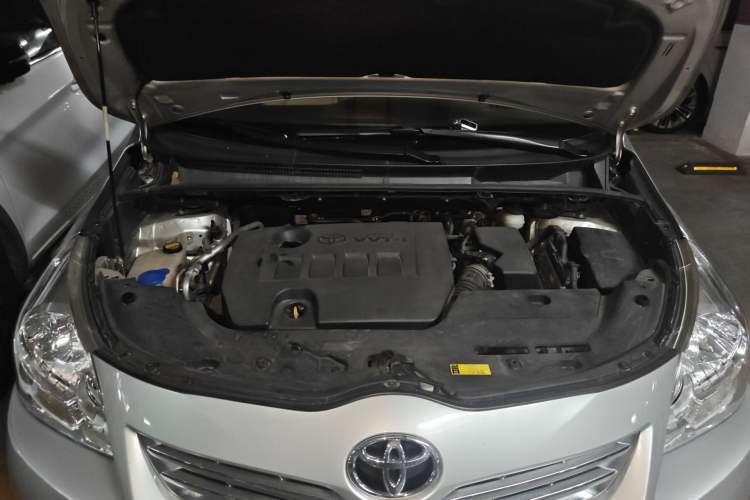 Used Toyota Verso 2014 Starlight 180E CVT Elite Edition Engine Bay