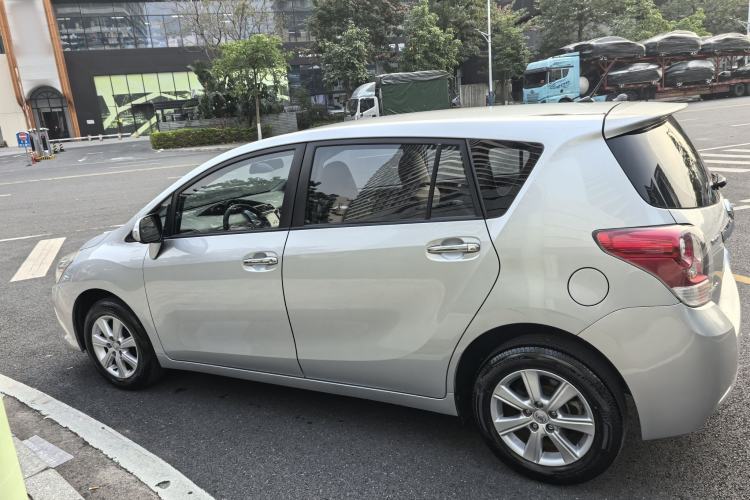 Used Toyota Verso 2014 Starlight 180E CVT Elite Edition Exterior 11