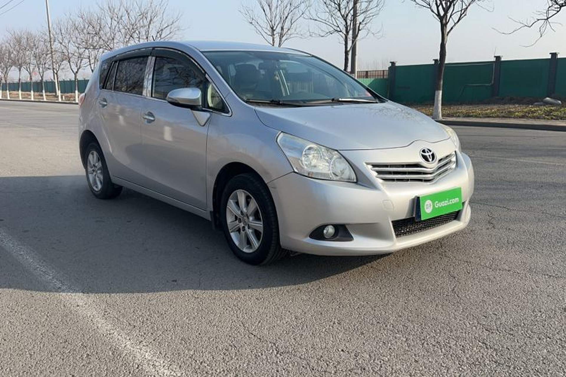Used Toyota Verso 2014 Starlight 180E CVT Elite Edition Exterior 2