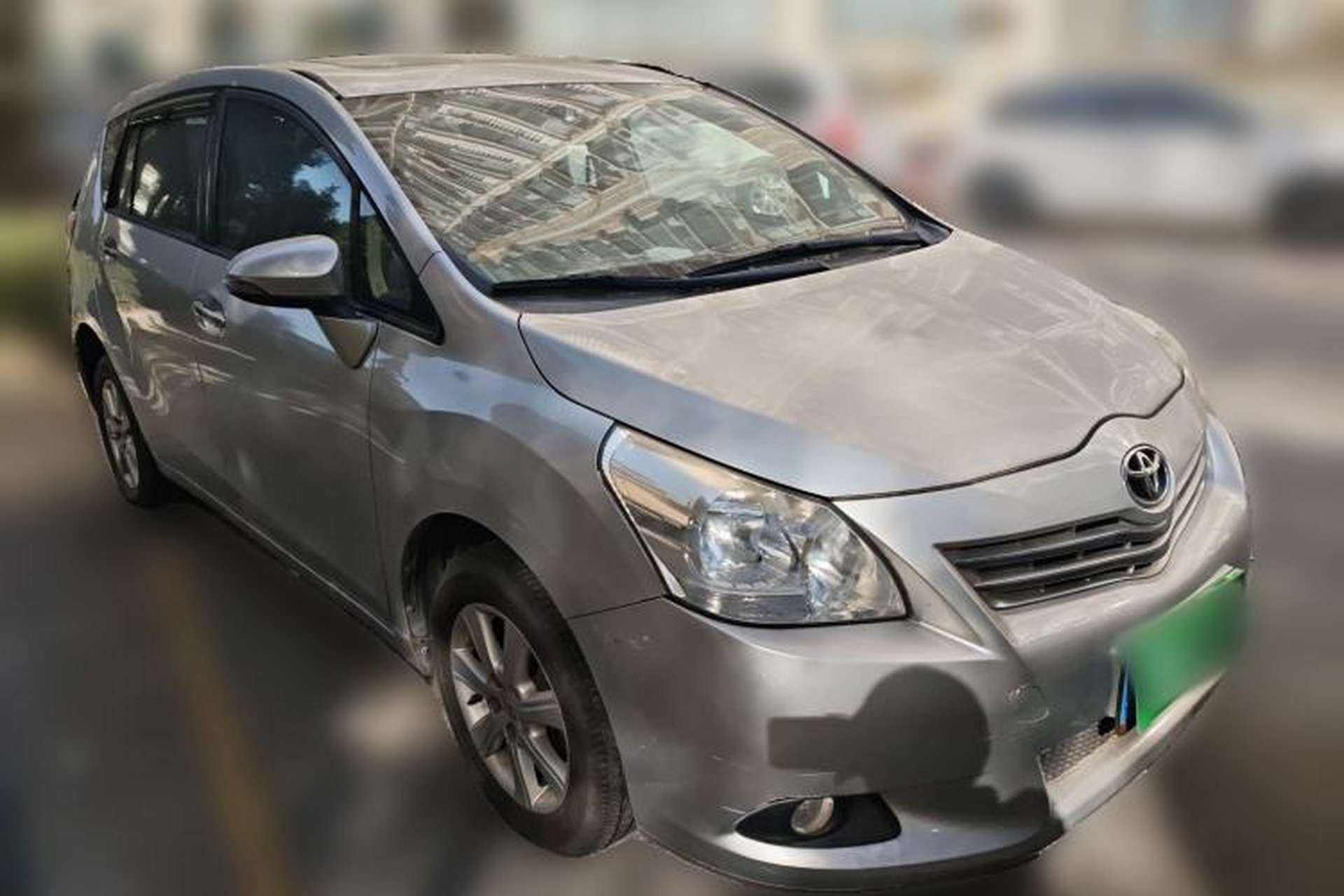 Used Toyota Verso 2014 Starlight 180G CVT Deluxe Multi-Function Edition Exterior 2