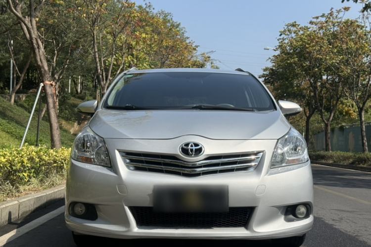 Used Toyota Verso 2014 Starlight 180E CVT Elite Edition Exterior 3