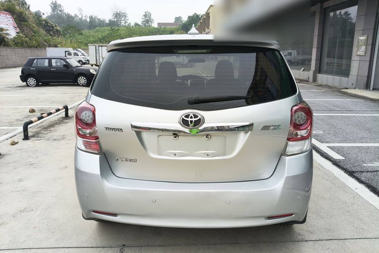 Used Toyota Verso 2014 Starlight 180E CVT Elite Edition Exterior 4