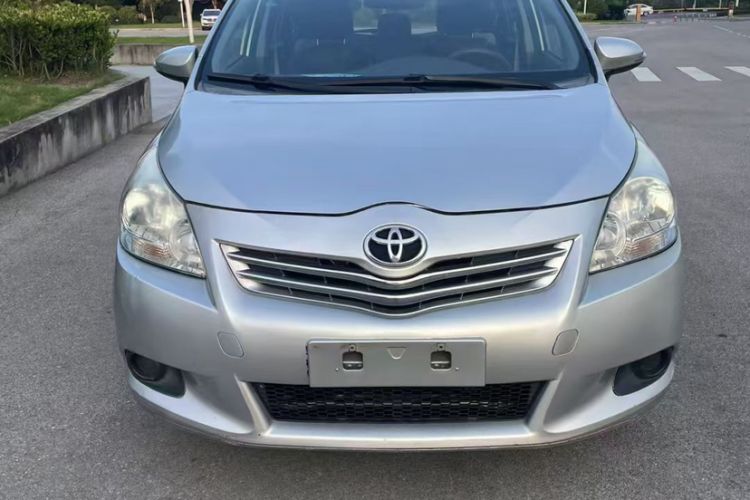 Used Toyota Verso 2014 Starlight 180E CVT Elite Edition Exterior 5