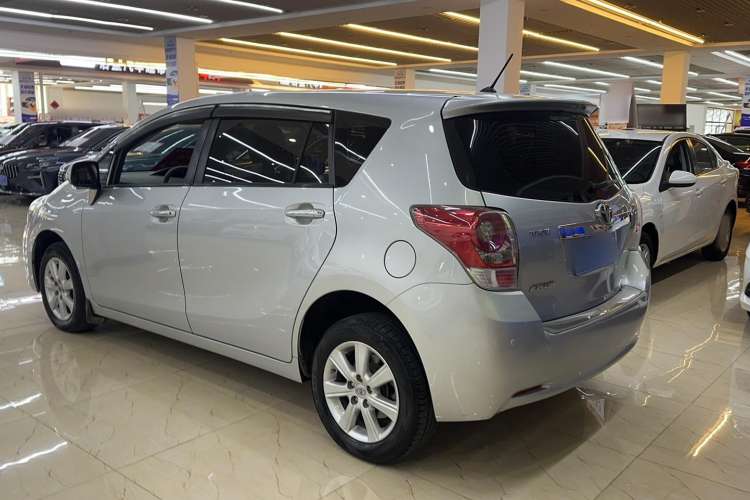 Used Toyota Verso 2014 Starlight 180G CVT Deluxe Multi-Function Edition Exterior 5