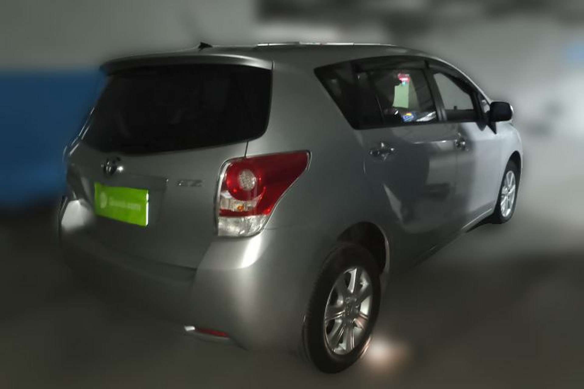 Used Toyota Verso 2014 Starlight 180E CVT Elite Multi-Function Edition Exterior 5