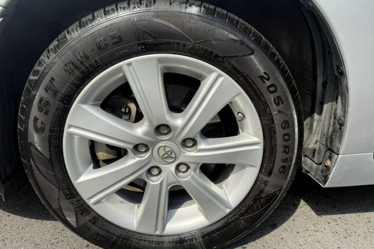 Used Toyota Verso 2014 Starlight 180E CVT Elite Edition Exterior 5