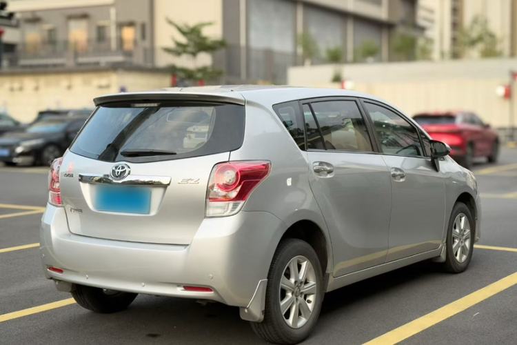 Used Toyota Verso 2014 Starlight 180E CVT Elite Edition Exterior 6