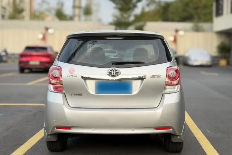 Used Toyota Verso 2014 Starlight 180E CVT Elite Edition Exterior 7