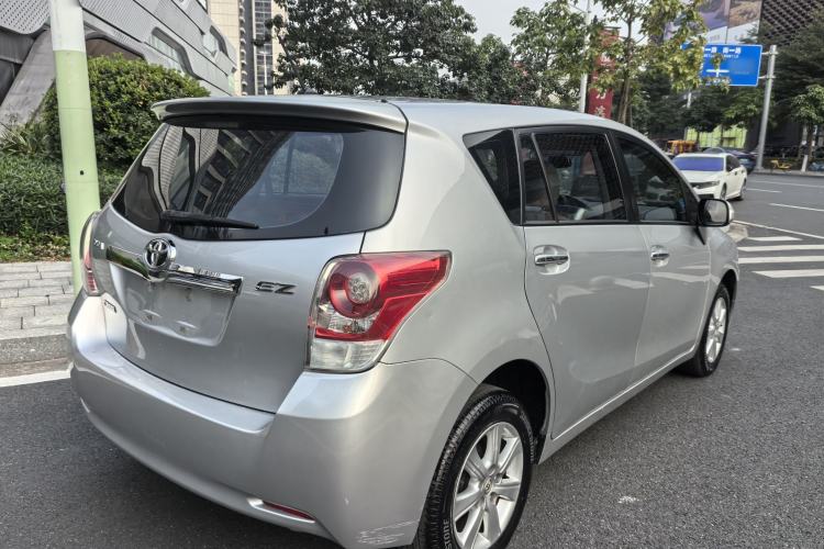 Used Toyota Verso 2014 Starlight 180E CVT Elite Edition Exterior 7