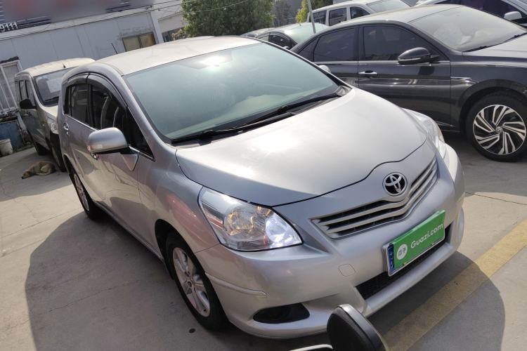 Used Toyota Verso 2014 Starlight 180E CVT Elite Multi-Function Edition Front Right 45 Deg