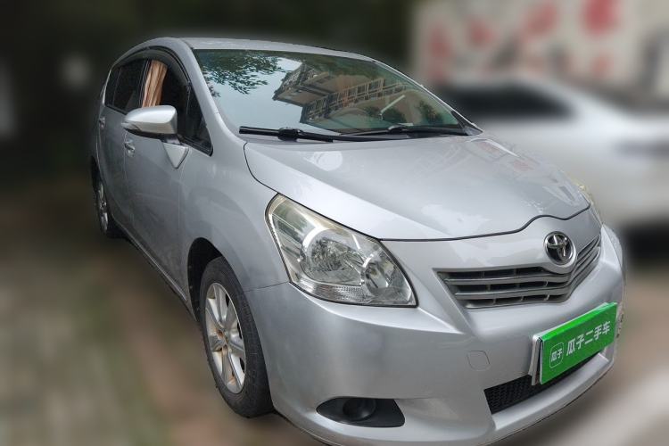 Used Toyota Verso 2014 Starlight 180E CVT Elite Edition Front Right 45 Deg