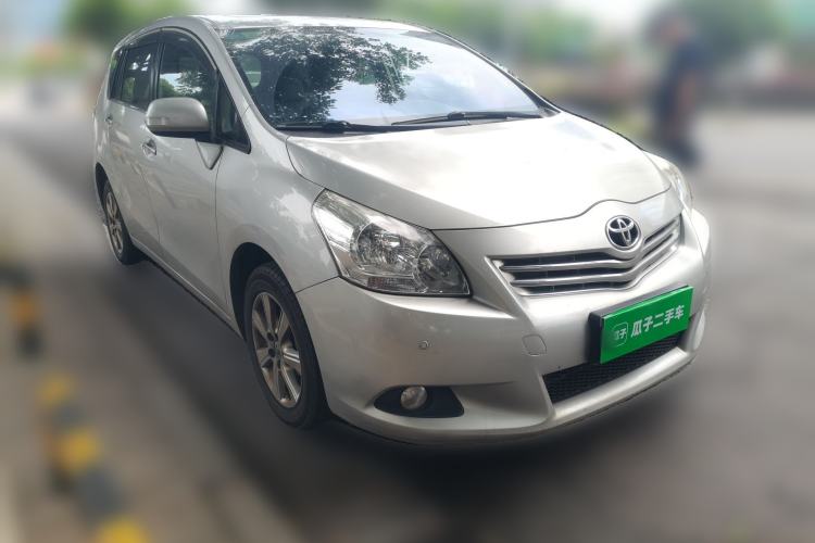 Used Toyota Verso 2014 Starlight 180G CVT Comfort Edition Front Right 45 Deg