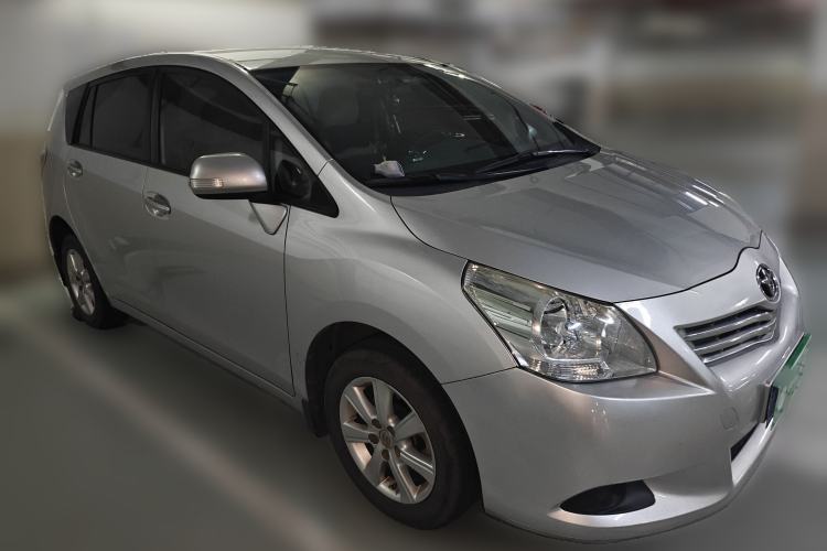 Used Toyota Verso 2014 Starlight 180E CVT Elite Edition Front Right 45 Deg