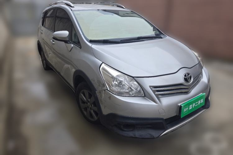 Used Toyota Verso 2014 Starlight 180E CVT Elite Edition Front Right 45 Deg