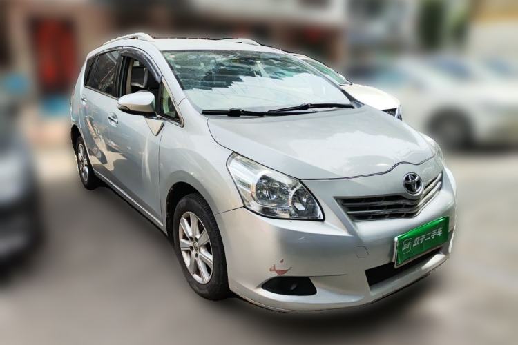 Used Toyota Verso 2014 Starlight 180E CVT Elite Edition Front Right 45 Deg